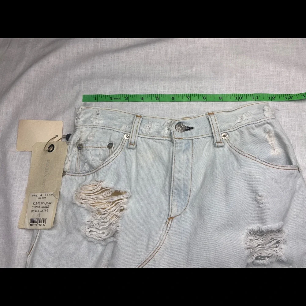 NWT Rag & Bone Light Denim Skirt Norte Distressed Shredded Size 24 Y2K - Picture 8 of 9